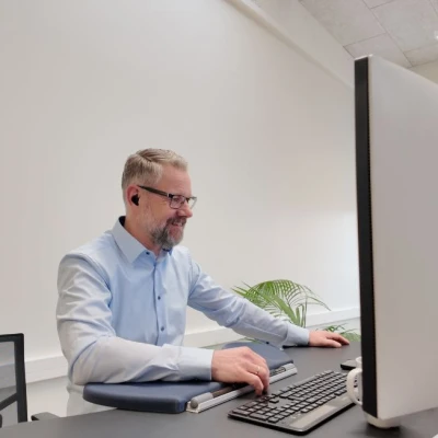 Indexed - Peter telefonsamtale med kunde